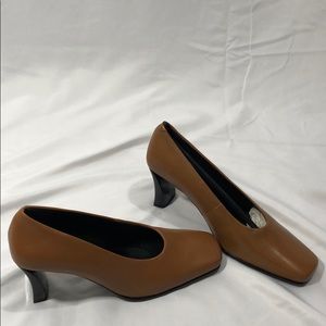 🔴 NIB White Mountain Stella Tan Pump